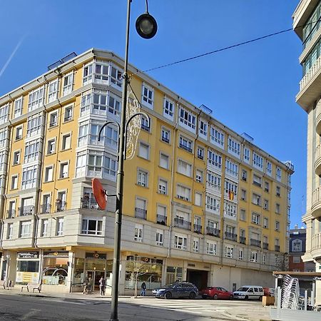 Apartamento Exclusivo Centrico Con Parking Estrella De Ribadeo II 외부 사진