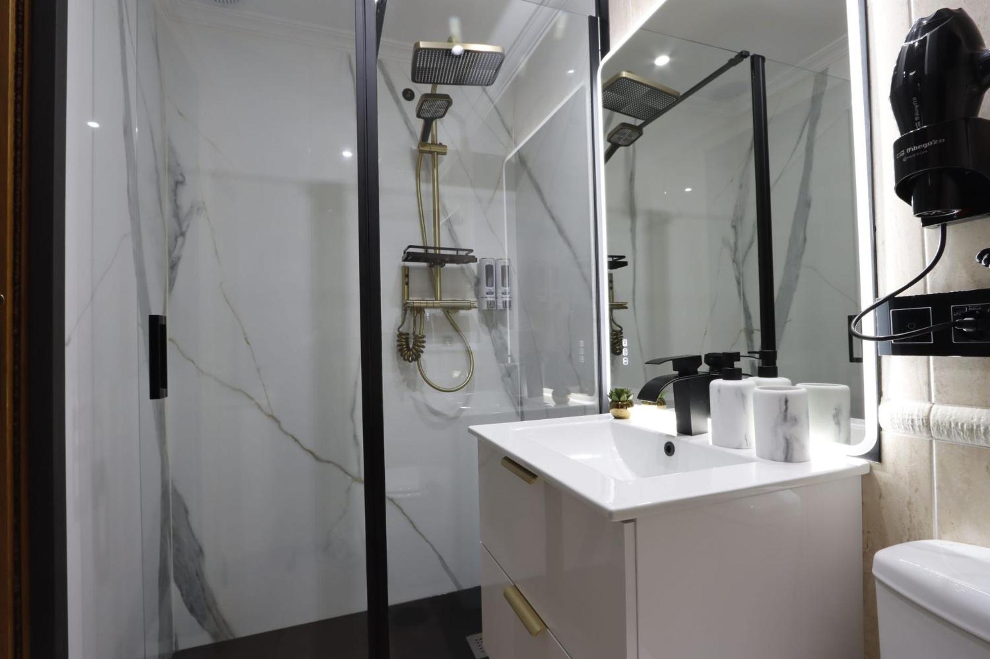 Apartamento Exclusivo Centrico Con Parking Estrella De Ribadeo II 외부 사진
